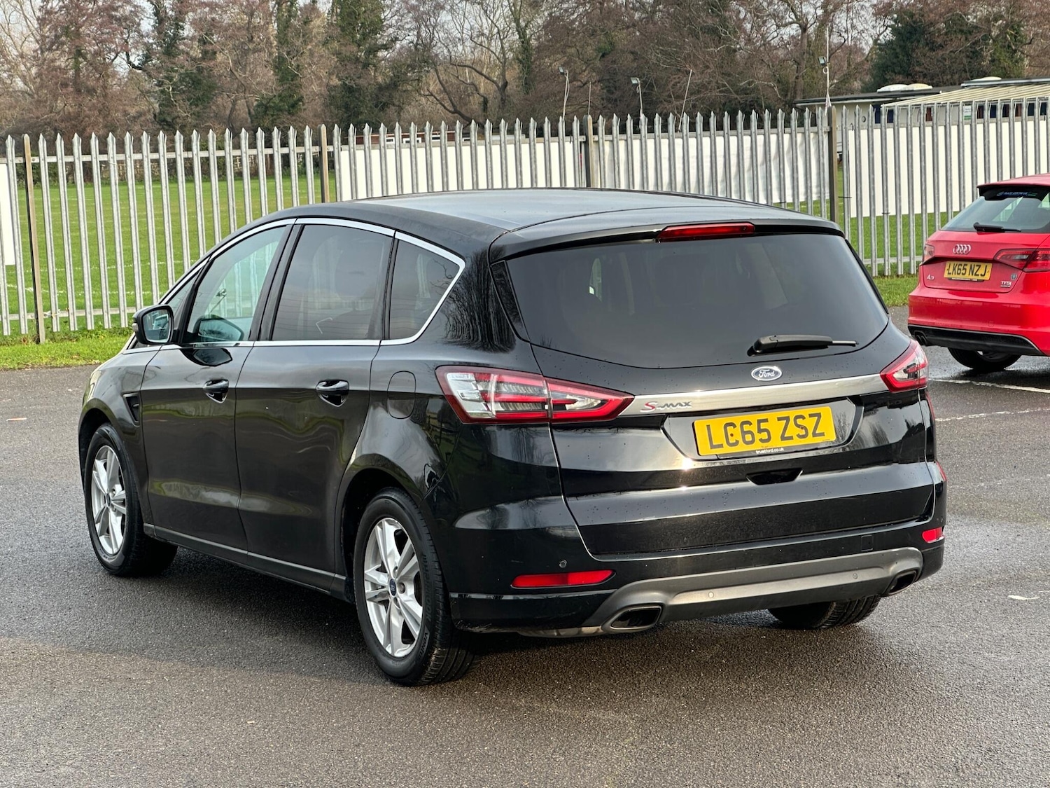 Used Ford S-Max 2015 for sale - 77029663: Photo 5