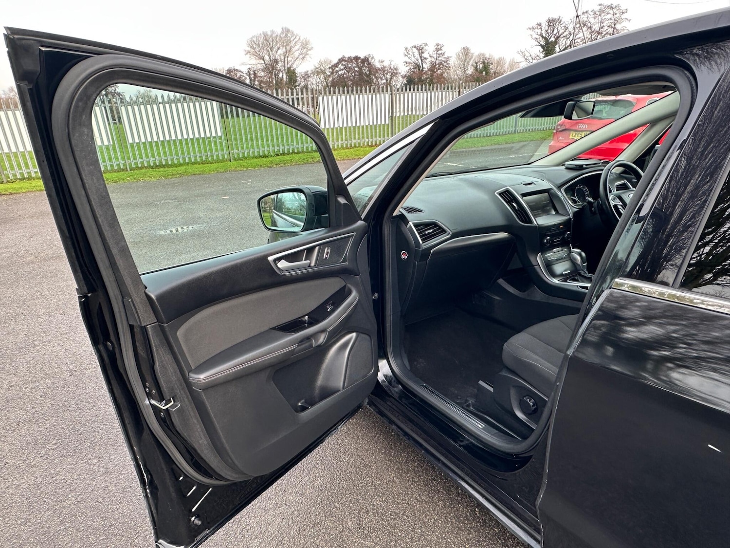 Used Ford S-Max 2015 for sale - 77029663: Photo 51