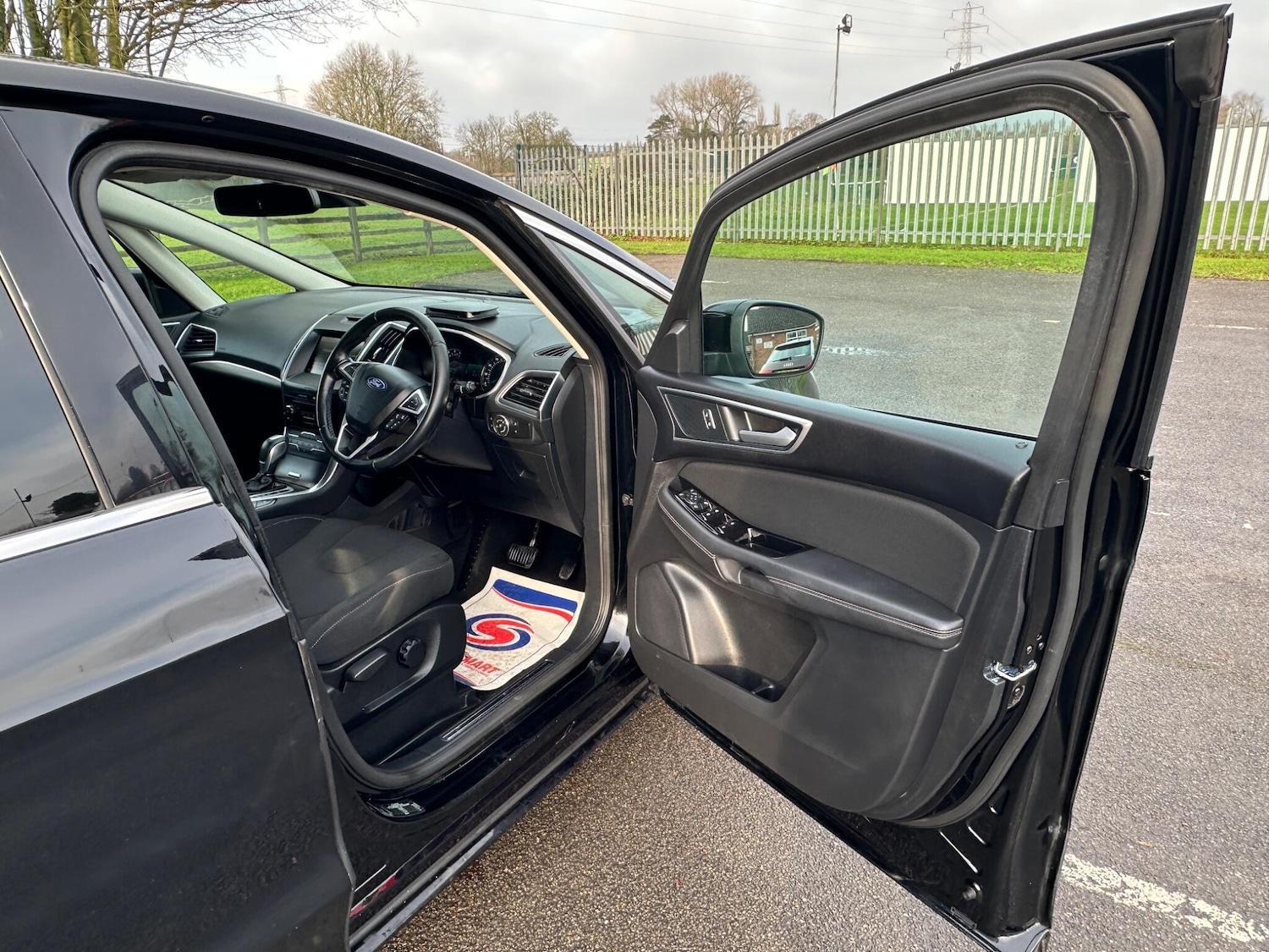 Used Ford S-Max 2015 for sale - 77029663: Photo 57