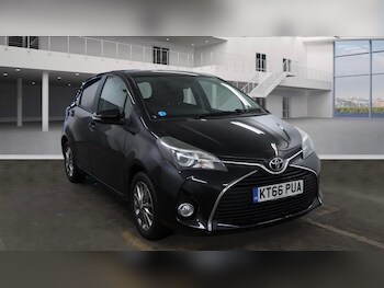 Used Toyota Yaris 2017 for sale - 77426119: Photo