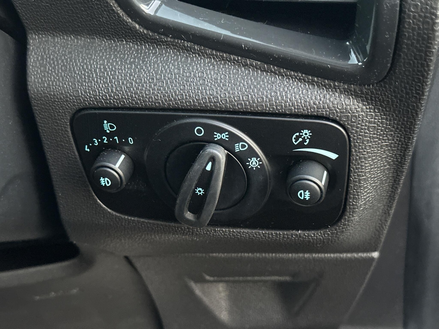 Used Ford Ecosport 2016 for sale - 77015325: Photo 31