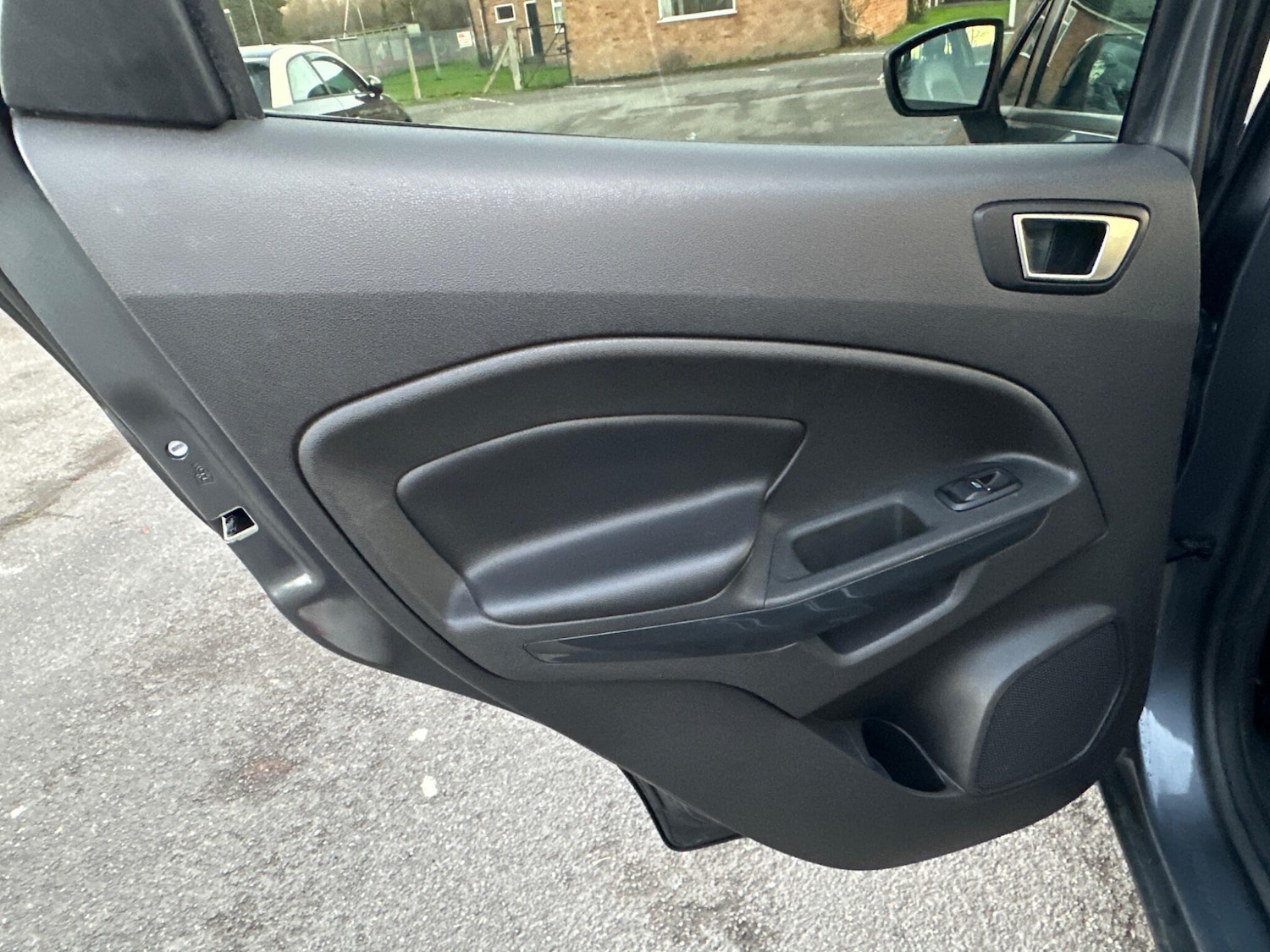 Used Ford Ecosport 2016 for sale - 77015325: Photo 37