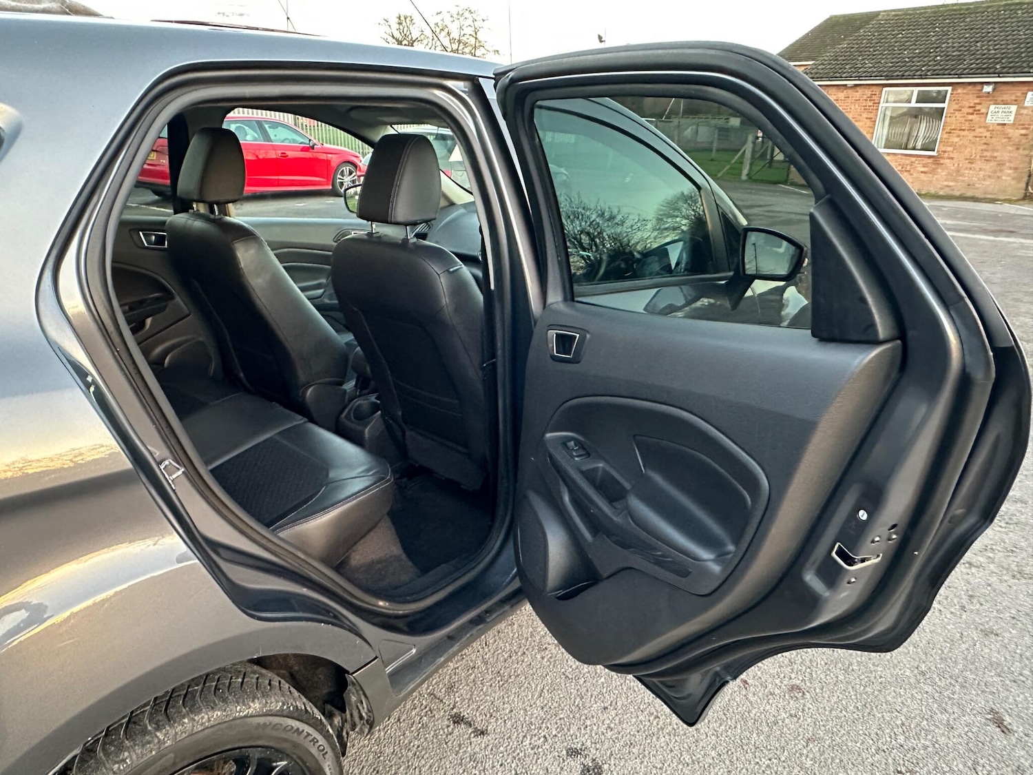 Used Ford Ecosport 2016 for sale - 77015325: Photo 40