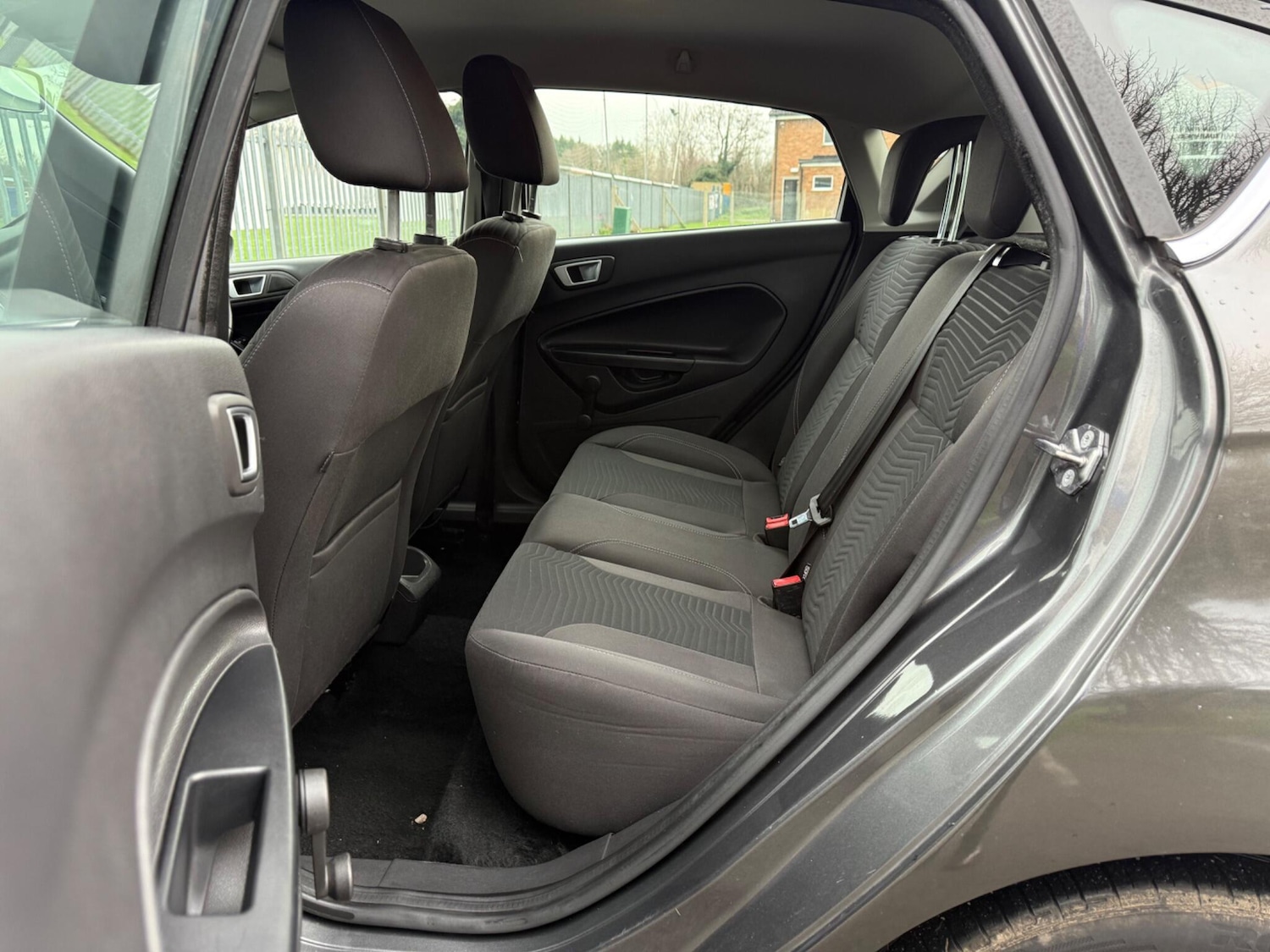 Used Ford Fiesta 2017 for sale - 76984902: Photo 33