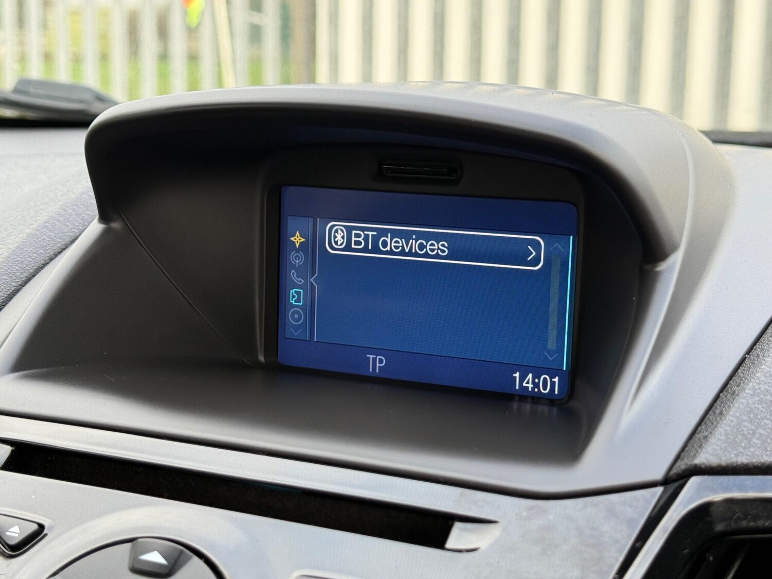 Used Ford Fiesta 2017 for sale - 76984902: Photo 42