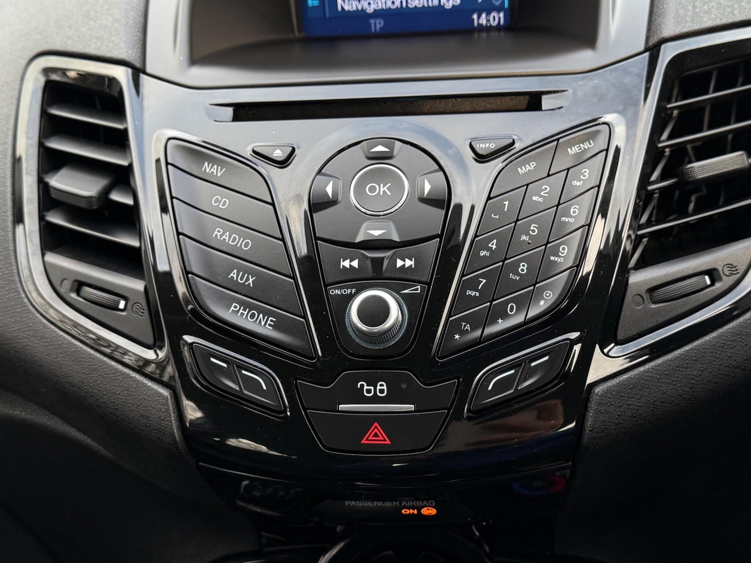 Used Ford Fiesta 2017 for sale - 76984902: Photo 46