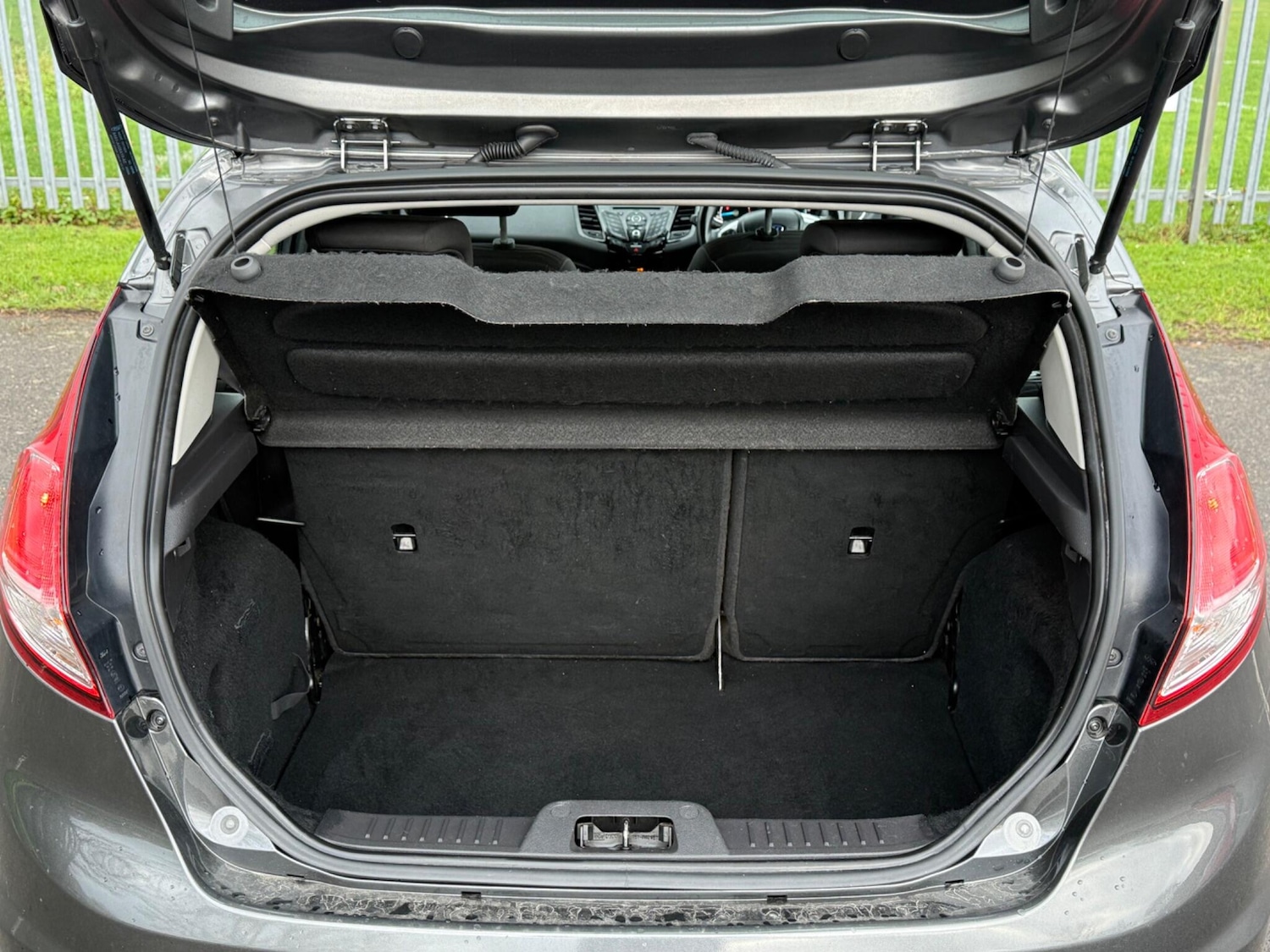 Used Ford Fiesta 2017 for sale - 76984902: Photo 56