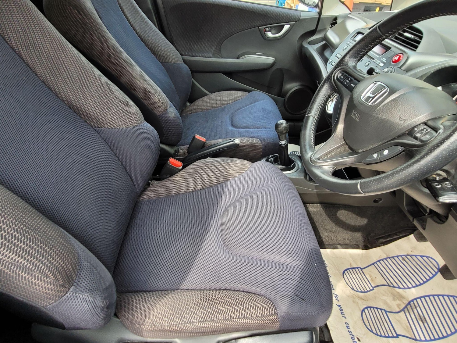 Used Honda Jazz 2013 for sale - 76831828: Photo 16