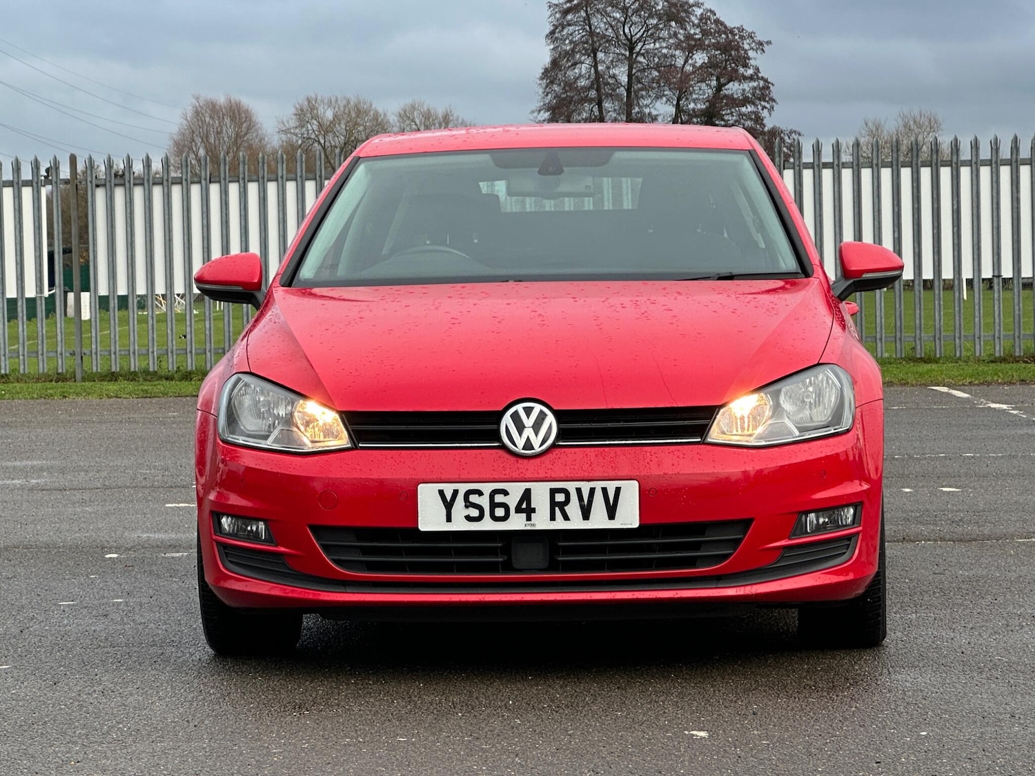 Used Volkswagen Golf 2015 for sale - 77315131: Photo 2