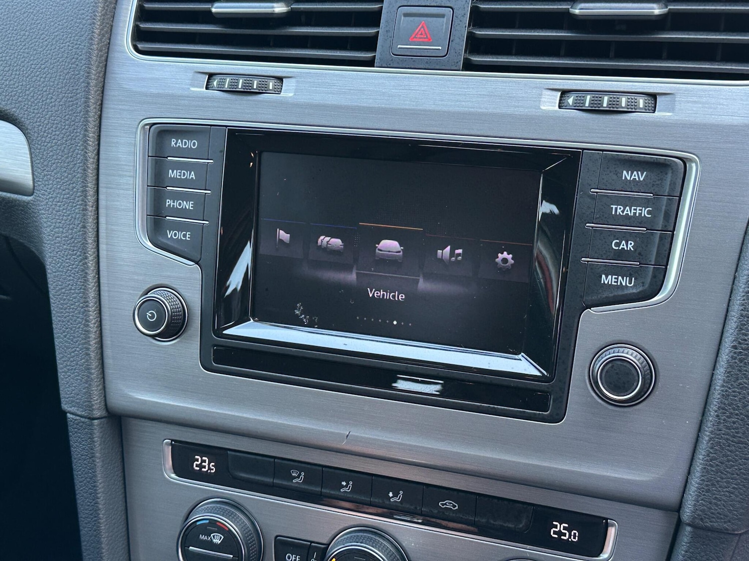 Used Volkswagen Golf 2015 for sale - 77315131: Photo 59