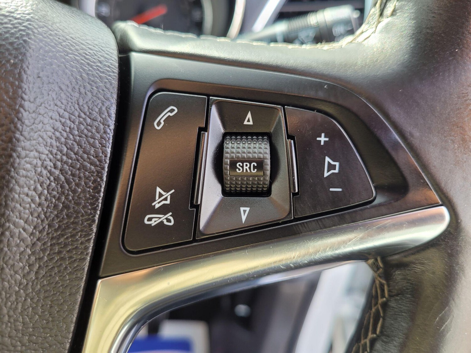 Used Vauxhall Mokka 2016 for sale - 76831809: Photo 32