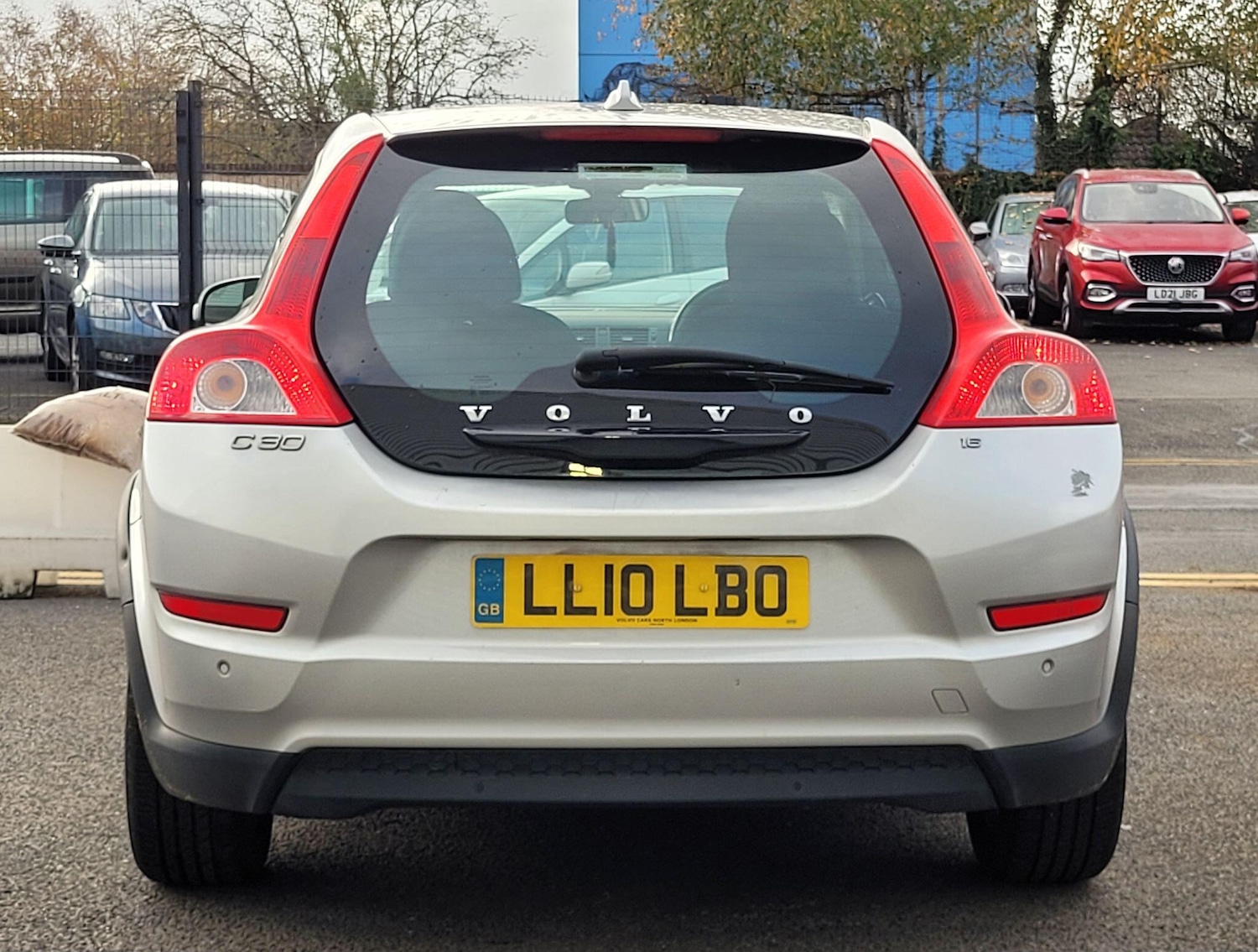 Used Volvo C30 2010 for sale - 76584534: Photo 4