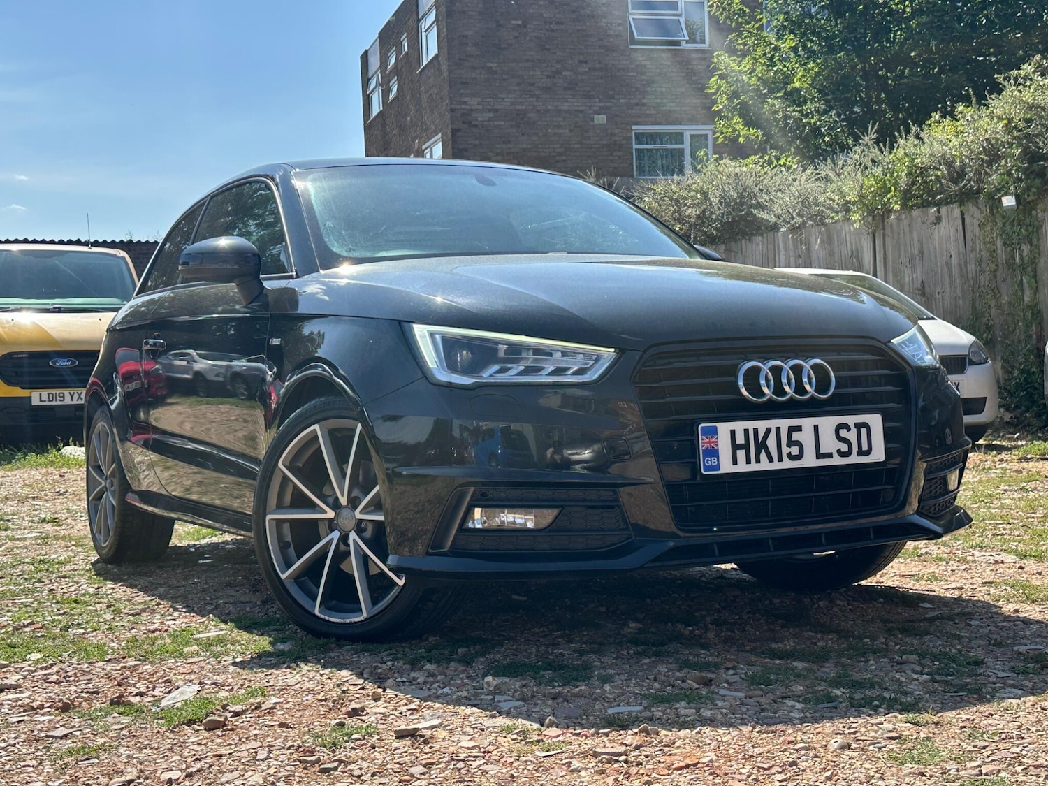 Used Audi A1 2015 for sale - 76295825: Photo 3