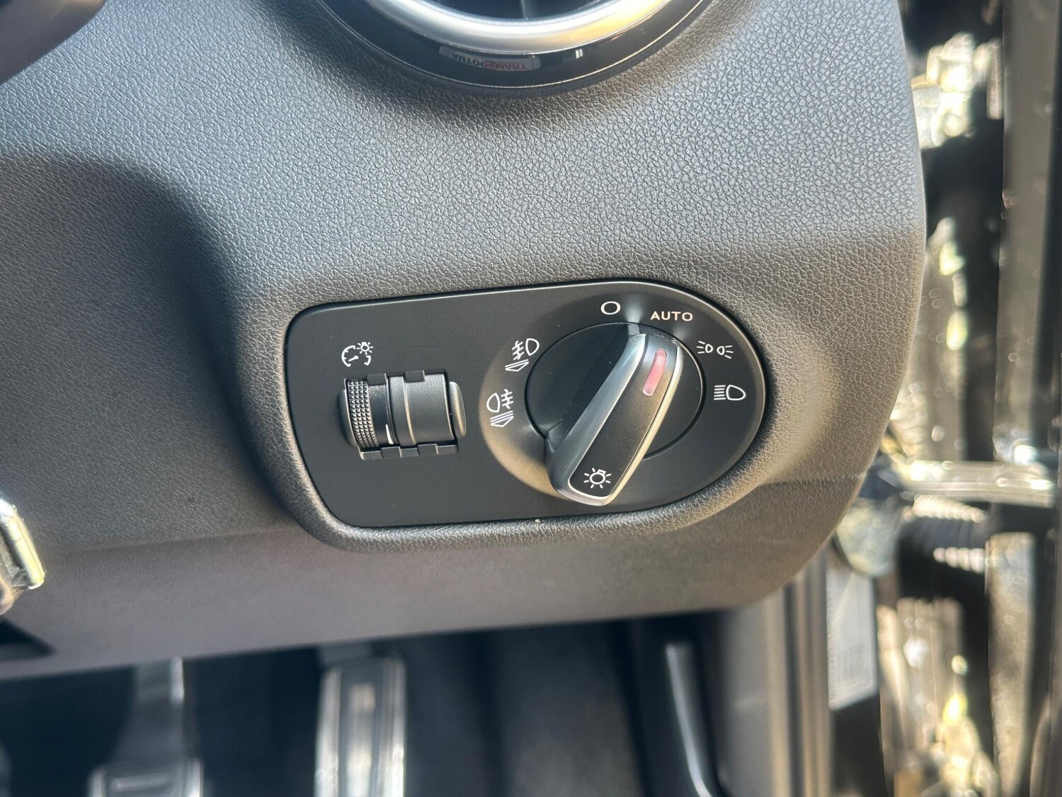 Used Audi A1 2015 for sale - 76295825: Photo 44