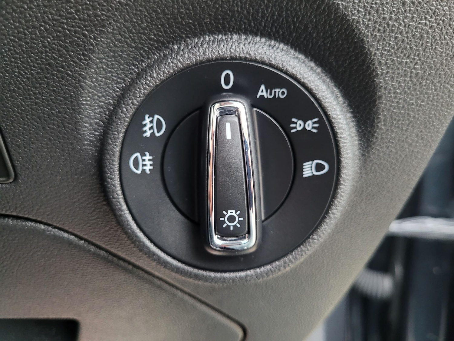 Used SEAT Leon 2018 for sale - 76831780: Photo 30