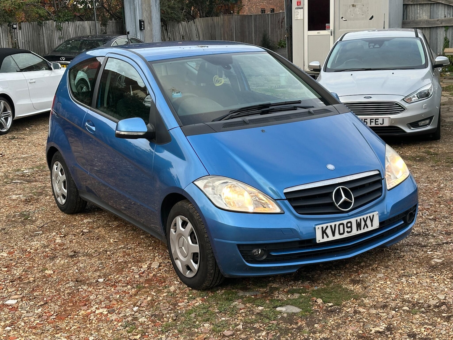 Used Mercedes-Benz A-Class 2009 for sale - 76984899: Photo 2