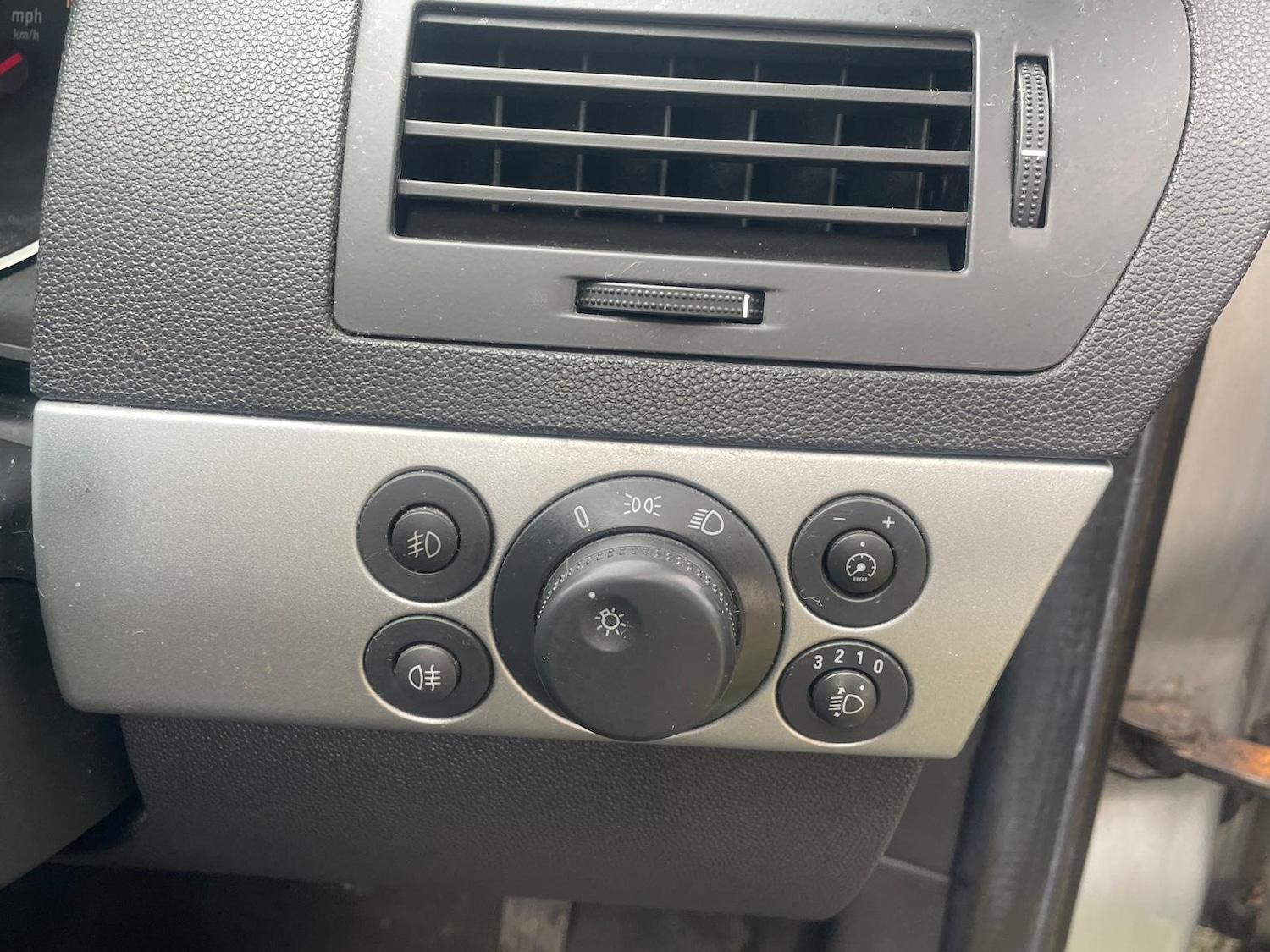 Used Vauxhall Astra 2009 for sale - 76831801: Photo 10