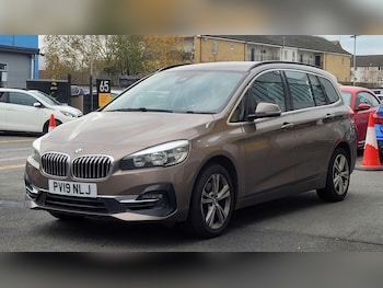 2019 (19) - 218i Luxury 5dr