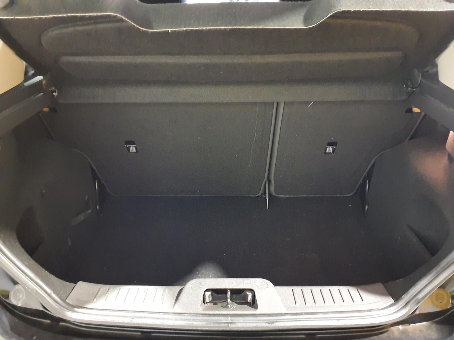 Used Ford Fiesta 2015 for sale - 76527832: Photo 13