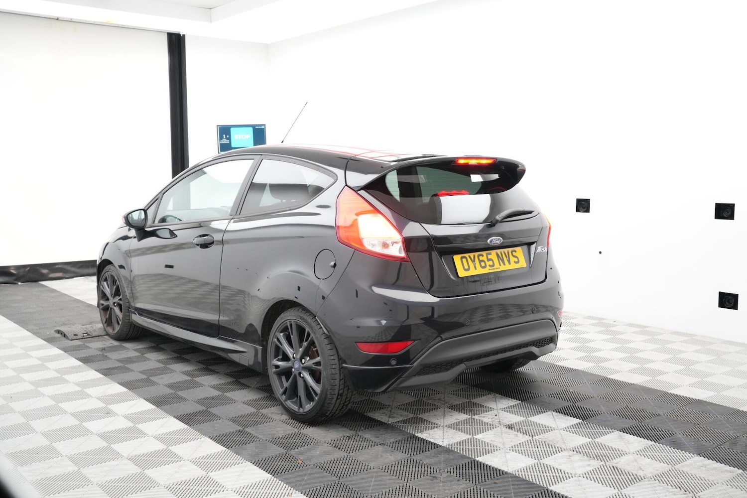 Used Ford Fiesta 2015 for sale - 76527832: Photo 6