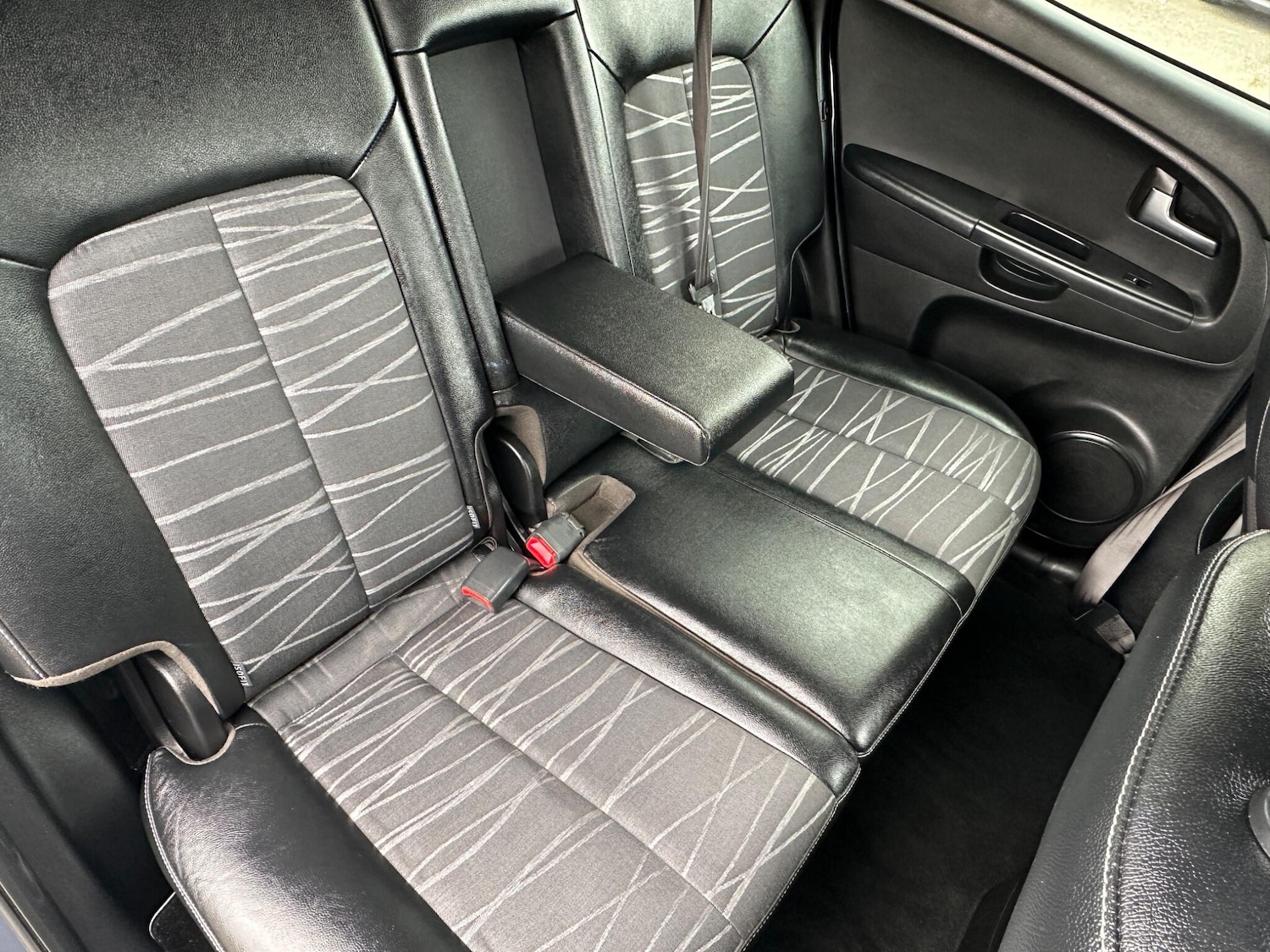 Used Kia Venga 2017 for sale - 77647132: Photo 28