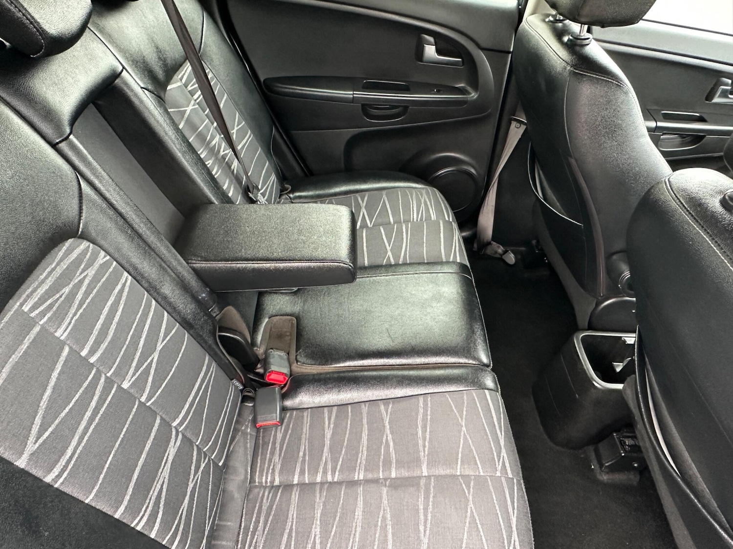 Used Kia Venga 2017 for sale - 77647132: Photo 31