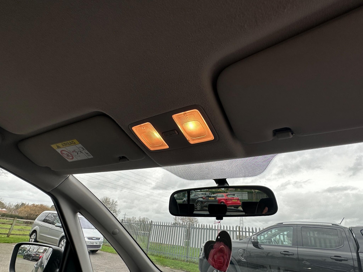 Used Kia Venga 2017 for sale - 77647132: Photo 75