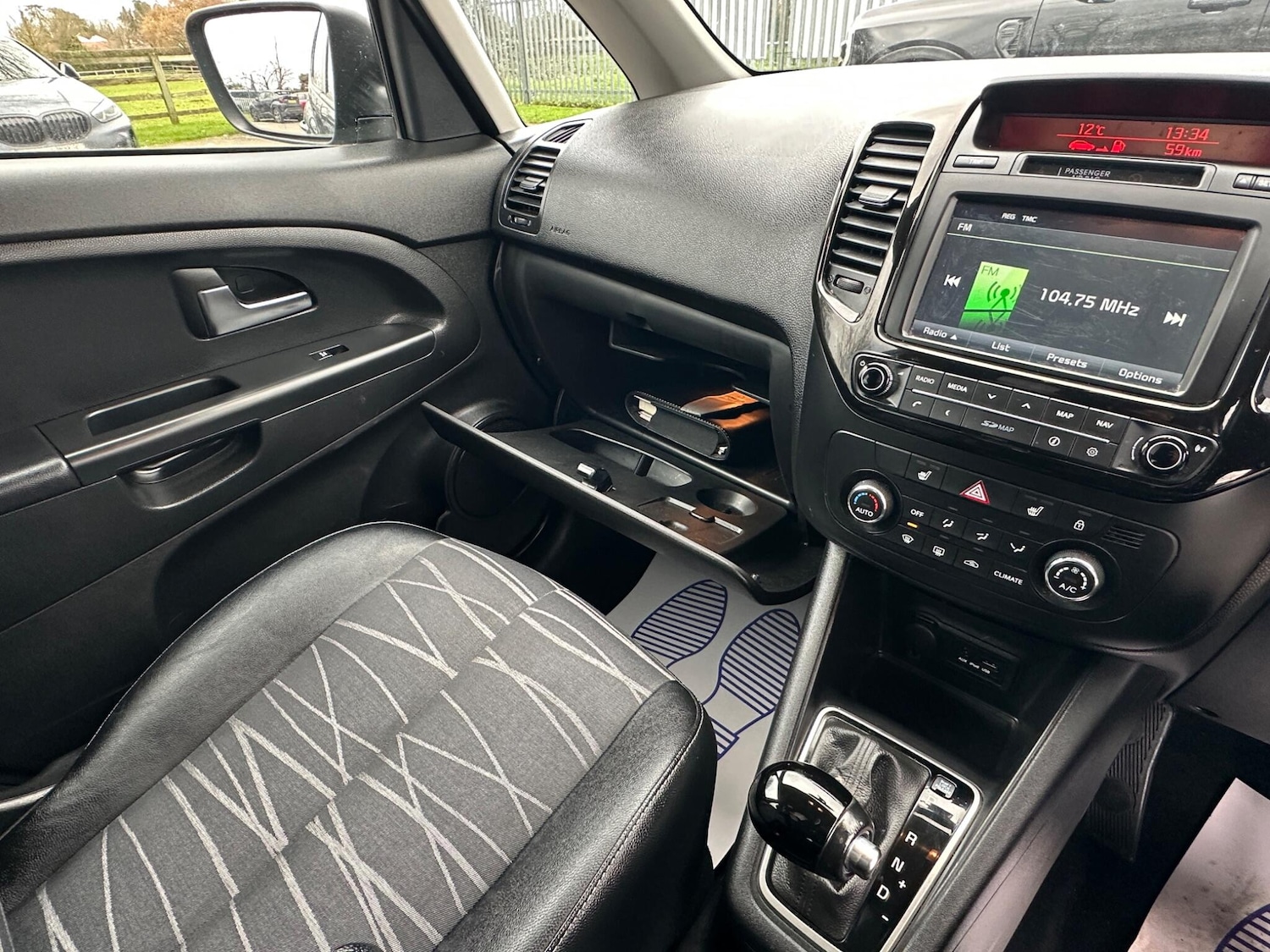 Used Kia Venga 2017 for sale - 77647132: Photo 76