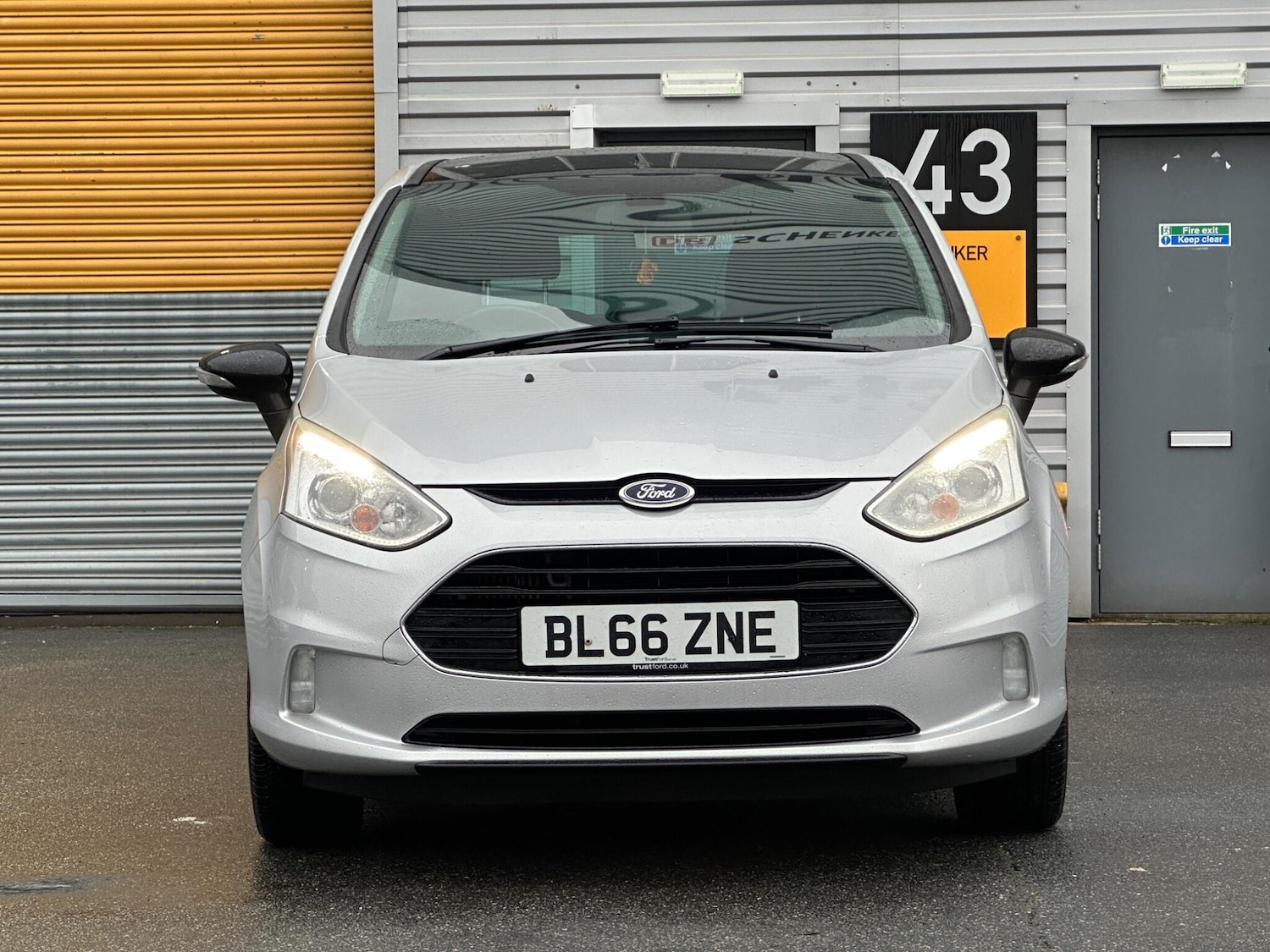 Used Ford B-MAX 2016 for sale - 76984892: Photo 2