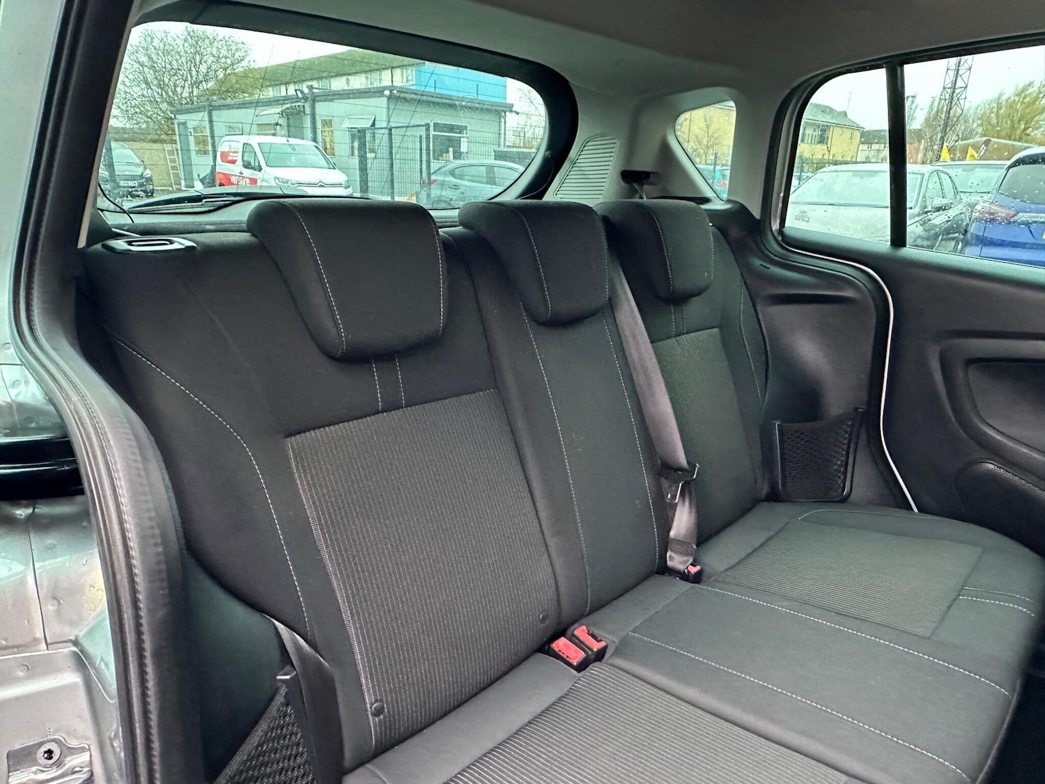 Used Ford B-MAX 2016 for sale - 76984892: Photo 28