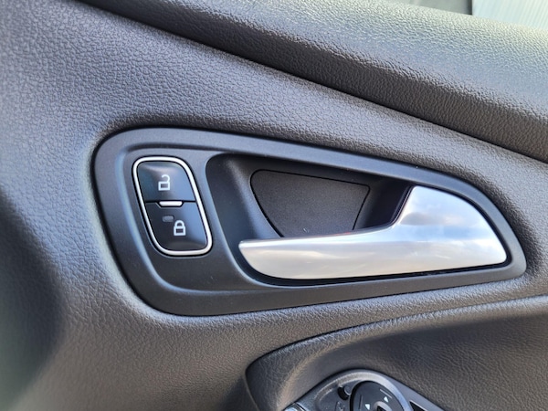 Used Ford Focus 2015 for sale - 76031424: Photo 25