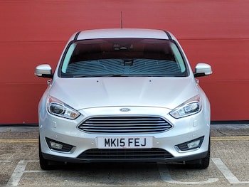 Used Ford Focus 2015 for sale - 76031424: Photo 3