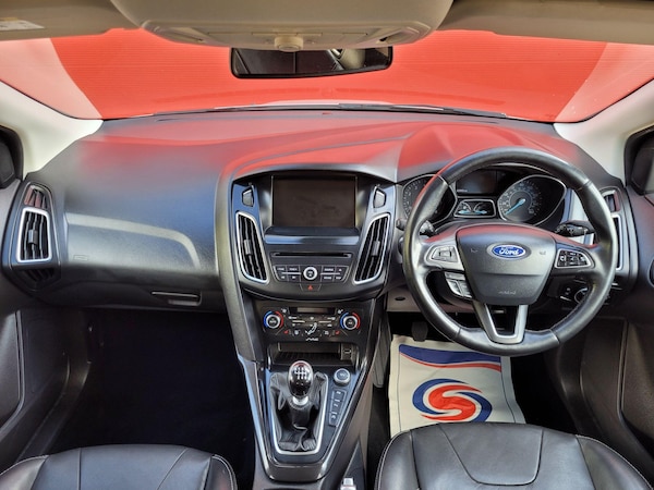Used Ford Focus 2015 for sale - 76031424: Photo 42
