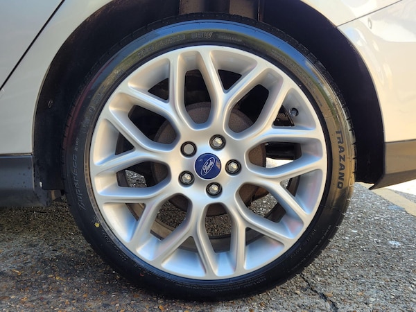 Used Ford Focus 2015 for sale - 76031424: Photo 46