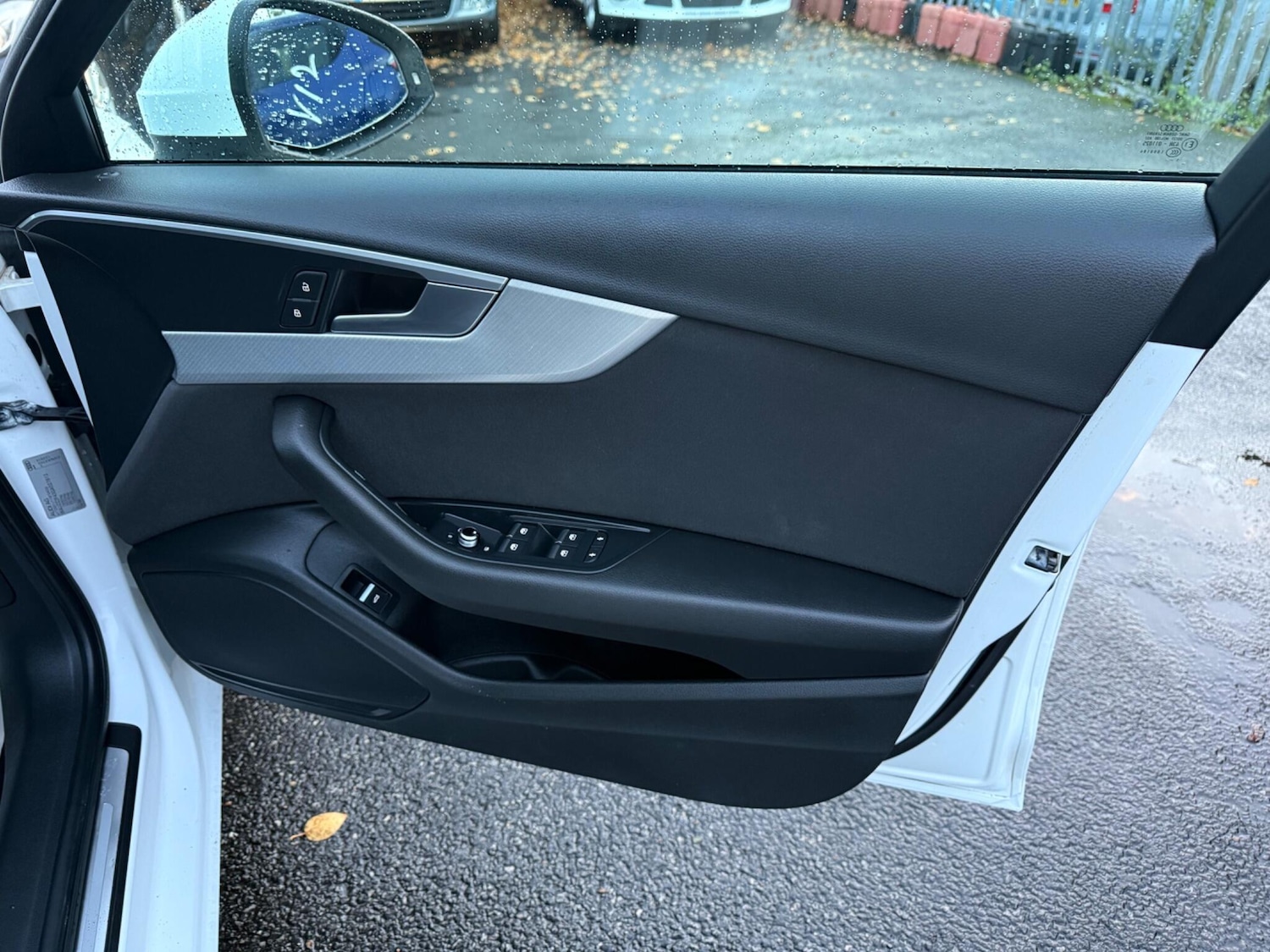 Used Audi A4 2015 for sale - 76189029: Photo 16