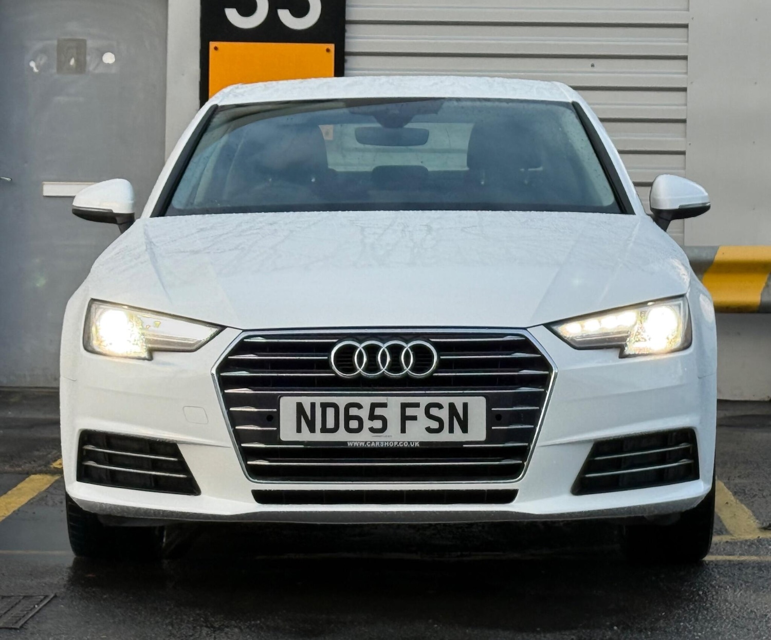 Used Audi A4 2015 for sale - 76189029: Photo 2