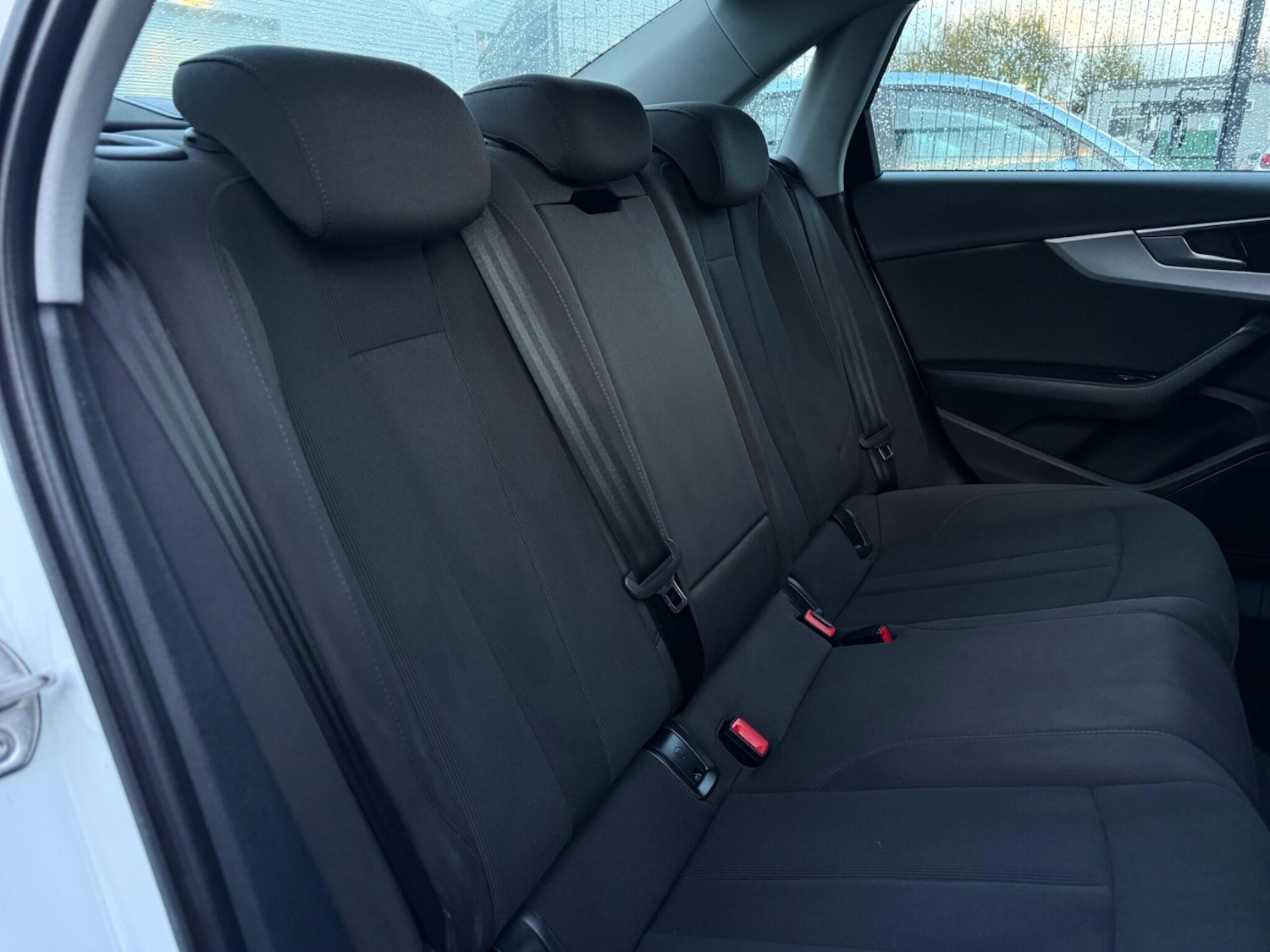 Used Audi A4 2015 for sale - 76189029: Photo 30