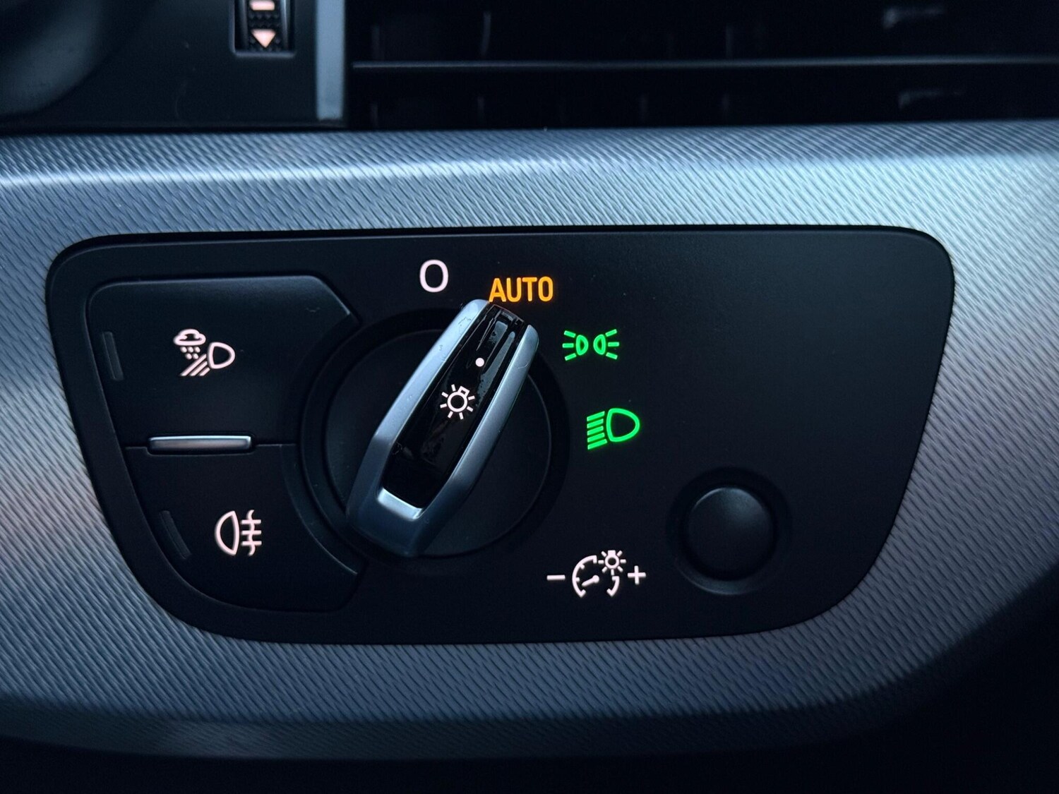 Used Audi A4 2015 for sale - 76189029: Photo 55