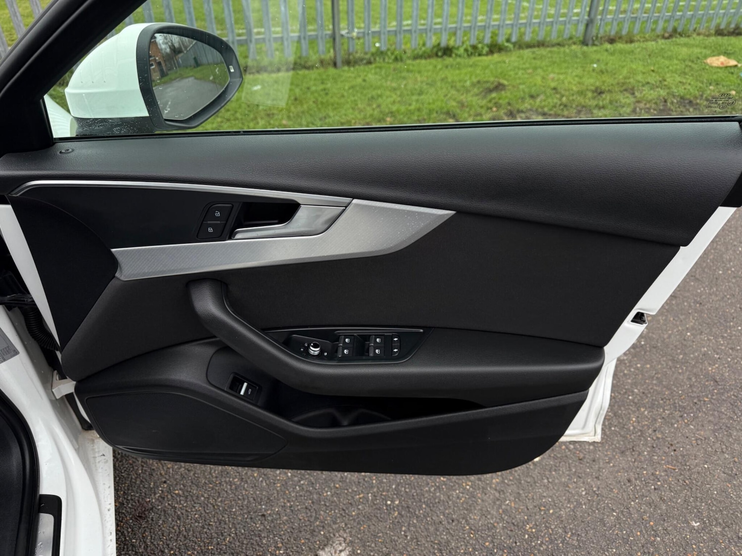 Used Audi A4 2016 for sale - 77163082: Photo 14