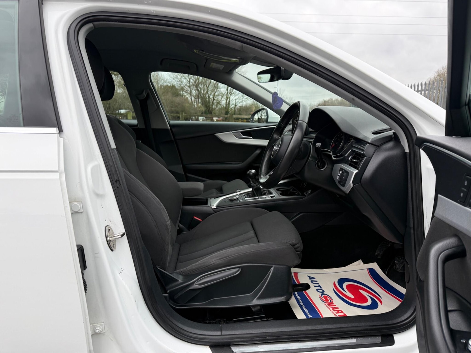 Used Audi A4 2016 for sale - 77163082: Photo 15