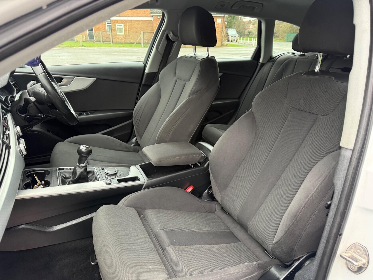 Used Audi A4 2016 for sale - 77163082: Photo 24