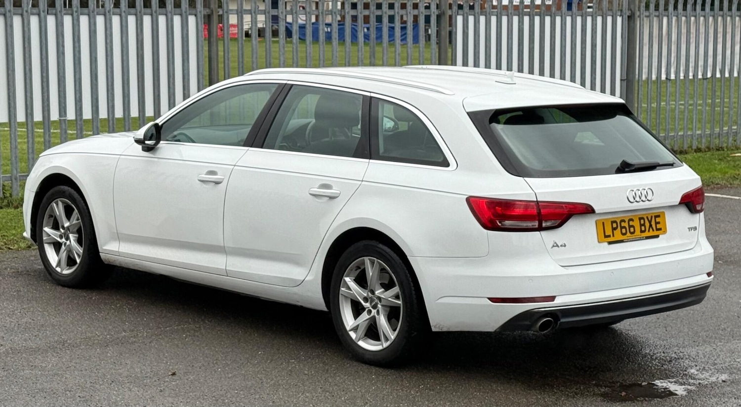 Used Audi A4 2016 for sale - 77163082: Photo 6