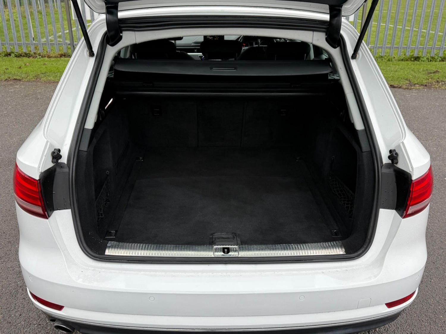 Used Audi A4 2016 for sale - 77163082: Photo 70