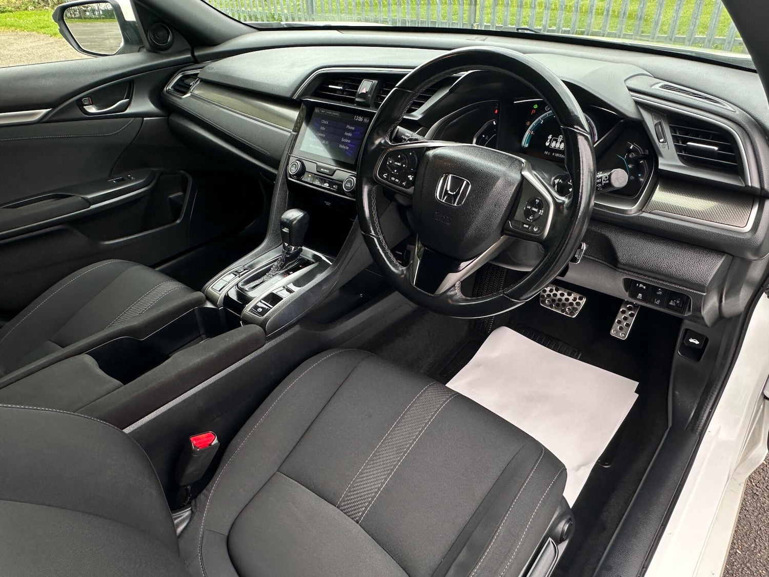 Used Honda Civic 2018 for sale - 78127920: Photo 24