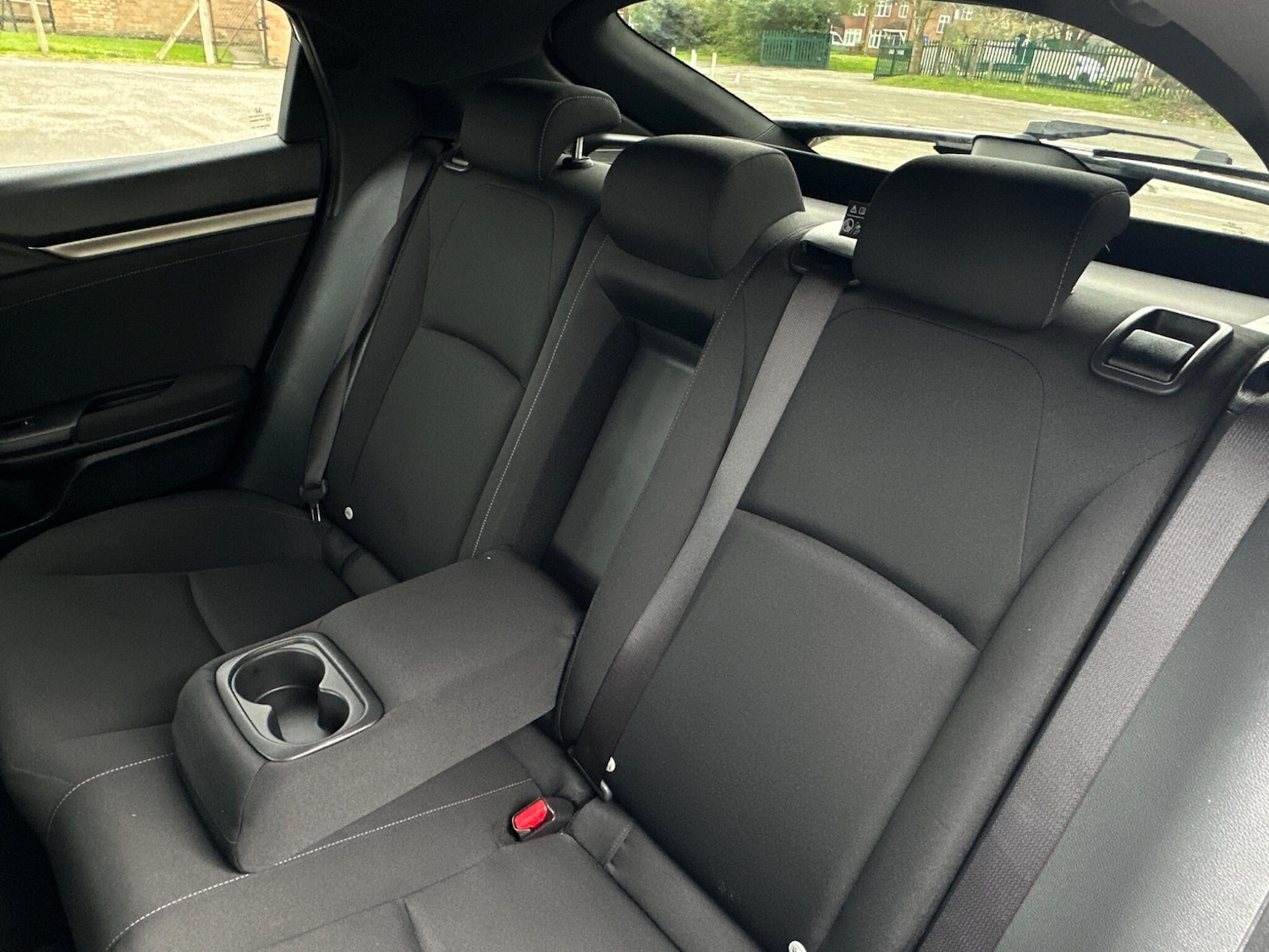 Used Honda Civic 2018 for sale - 78127920: Photo 27