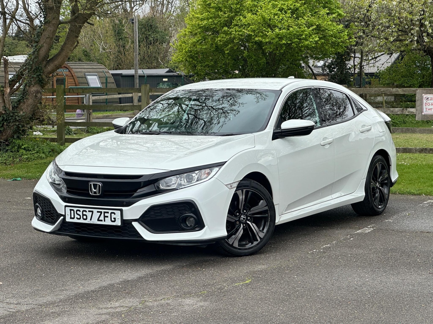 Used Honda Civic 2018 for sale - 78127920: Photo 4