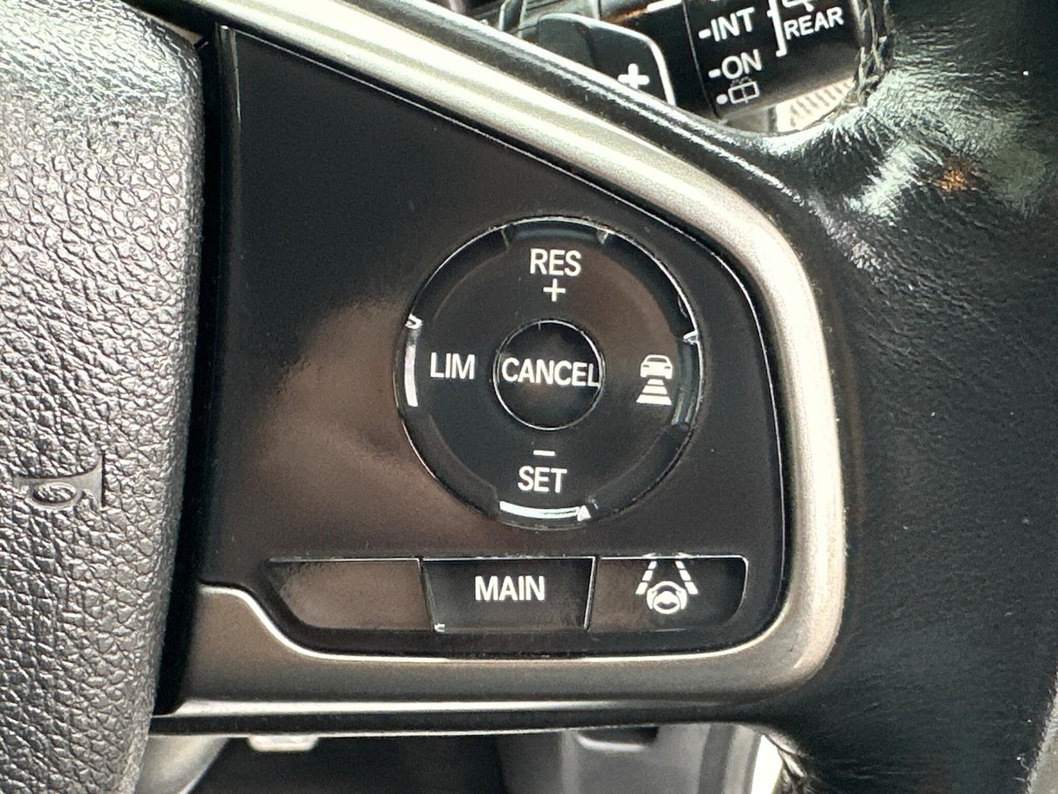 Used Honda Civic 2018 for sale - 78127920: Photo 41