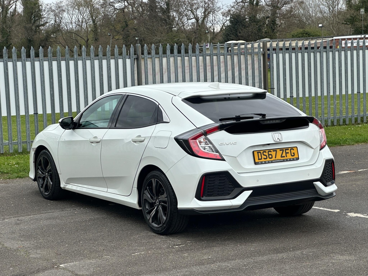 Used Honda Civic 2018 for sale - 78127920: Photo 5