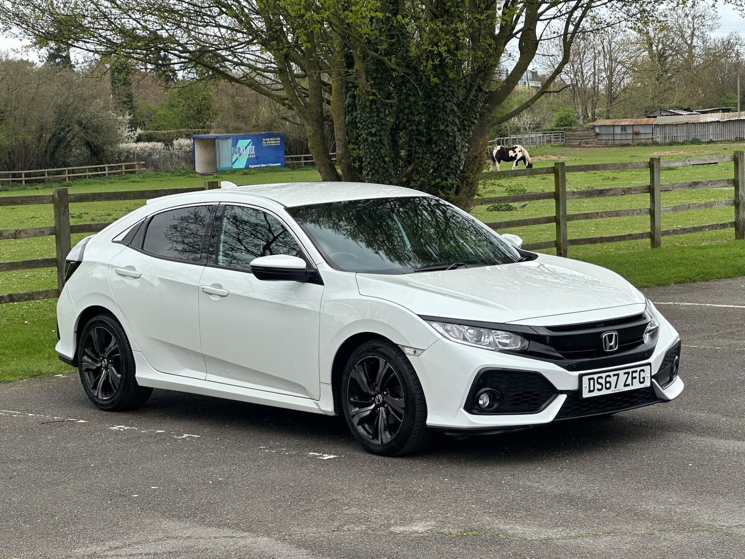 Used Honda Civic 2018 for sale - 78127920: Photo 6