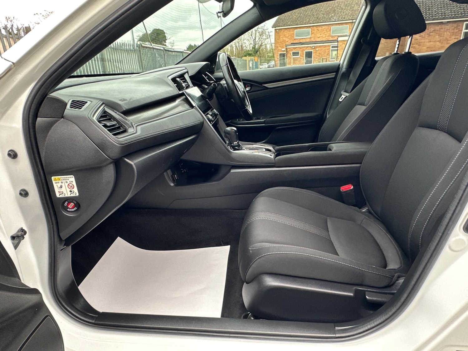 Used Honda Civic 2018 for sale - 78127920: Photo 74